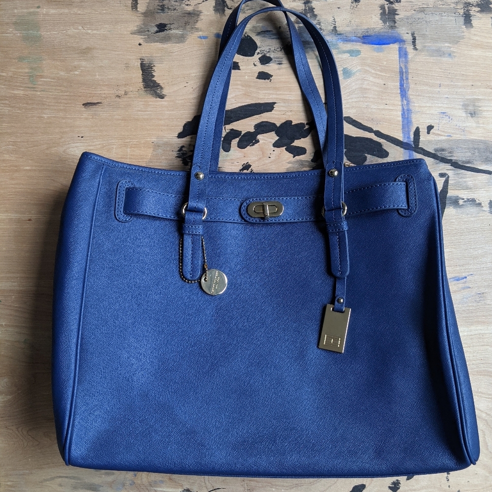 Tommy Hilfiger Blue Bag